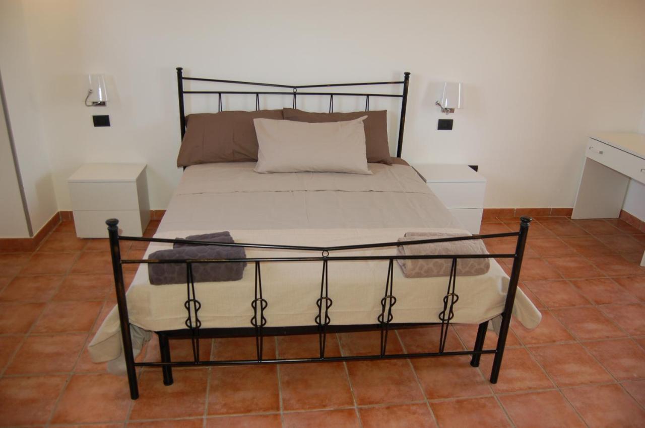 Masseria La Duchessa Veglie Luaran gambar